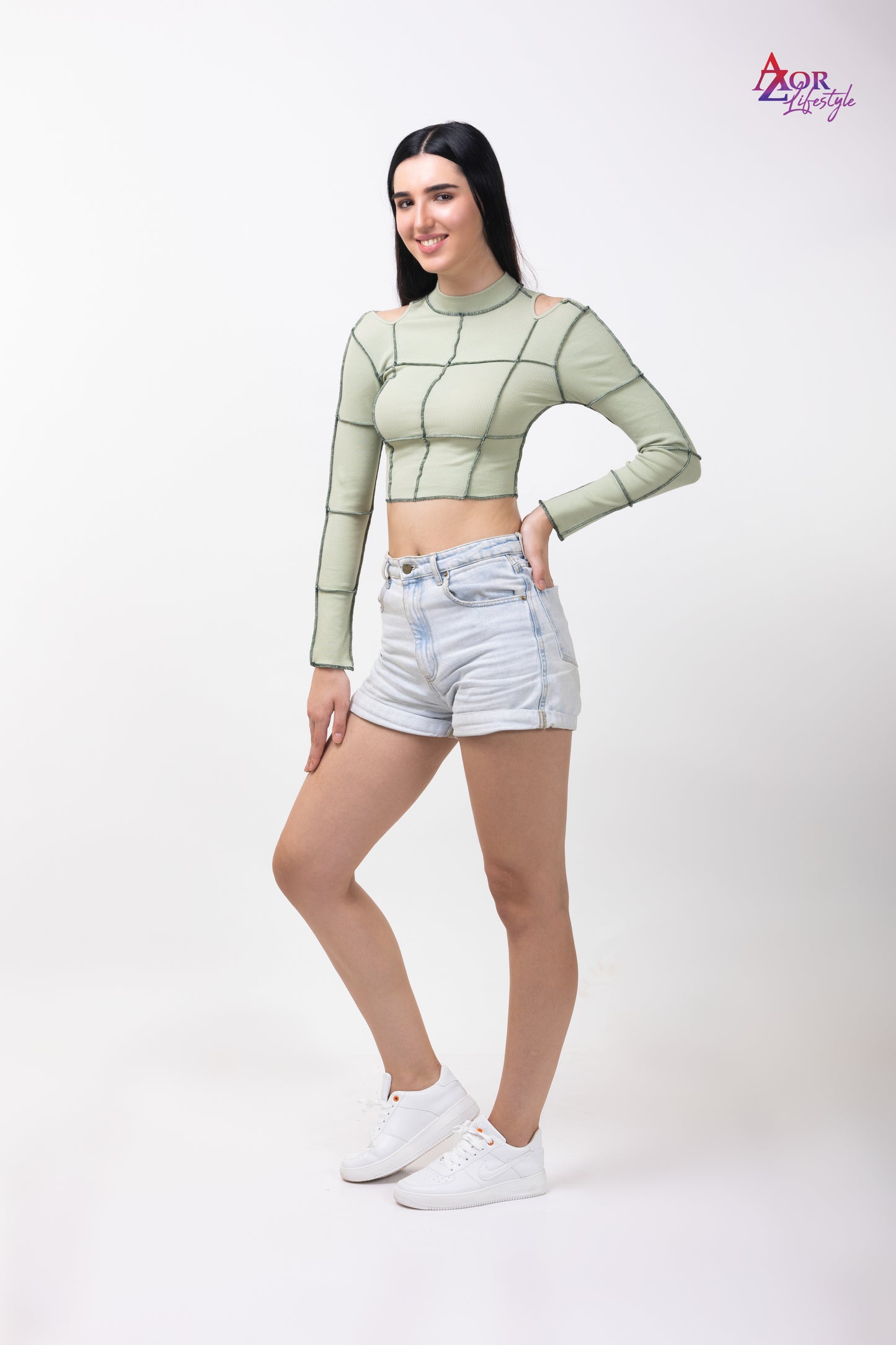 Women green stitch cut-out crop top