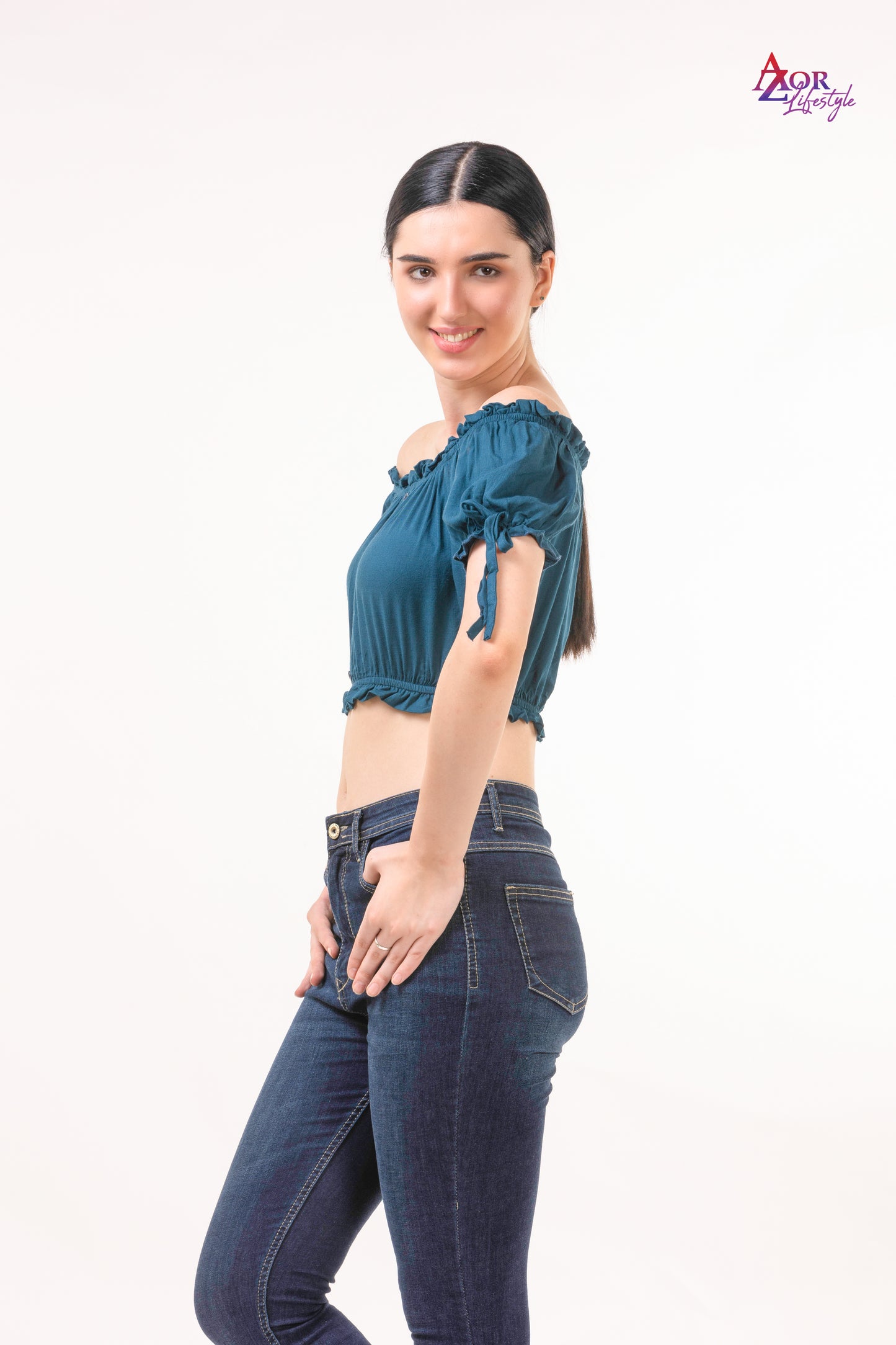 Women turquoise blue crop- top