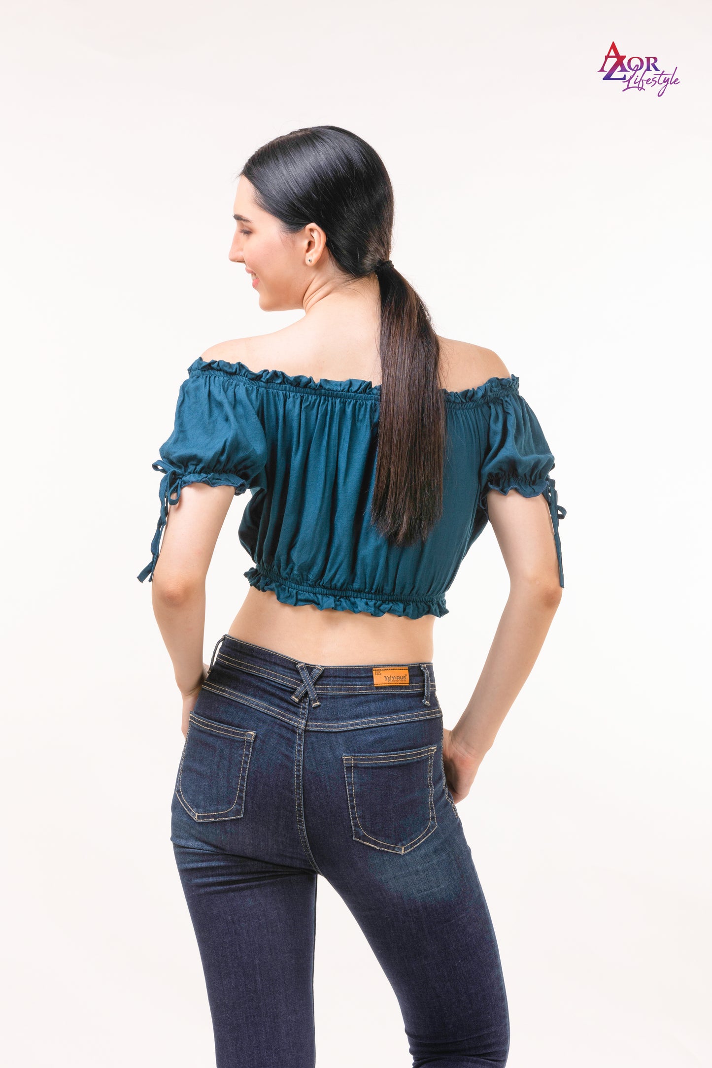 Women turquoise blue crop- top