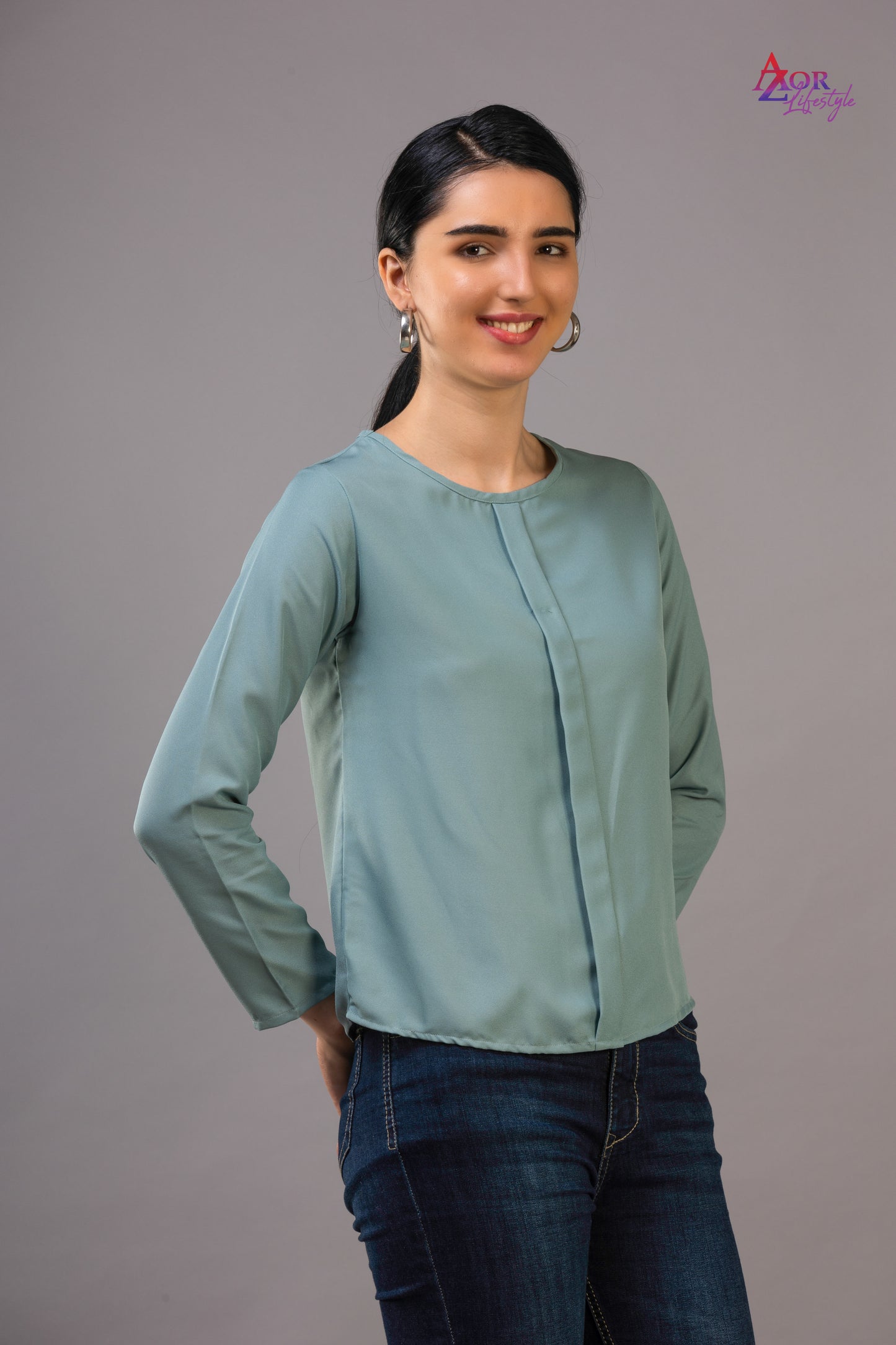 Women Turquoise blue round neck top