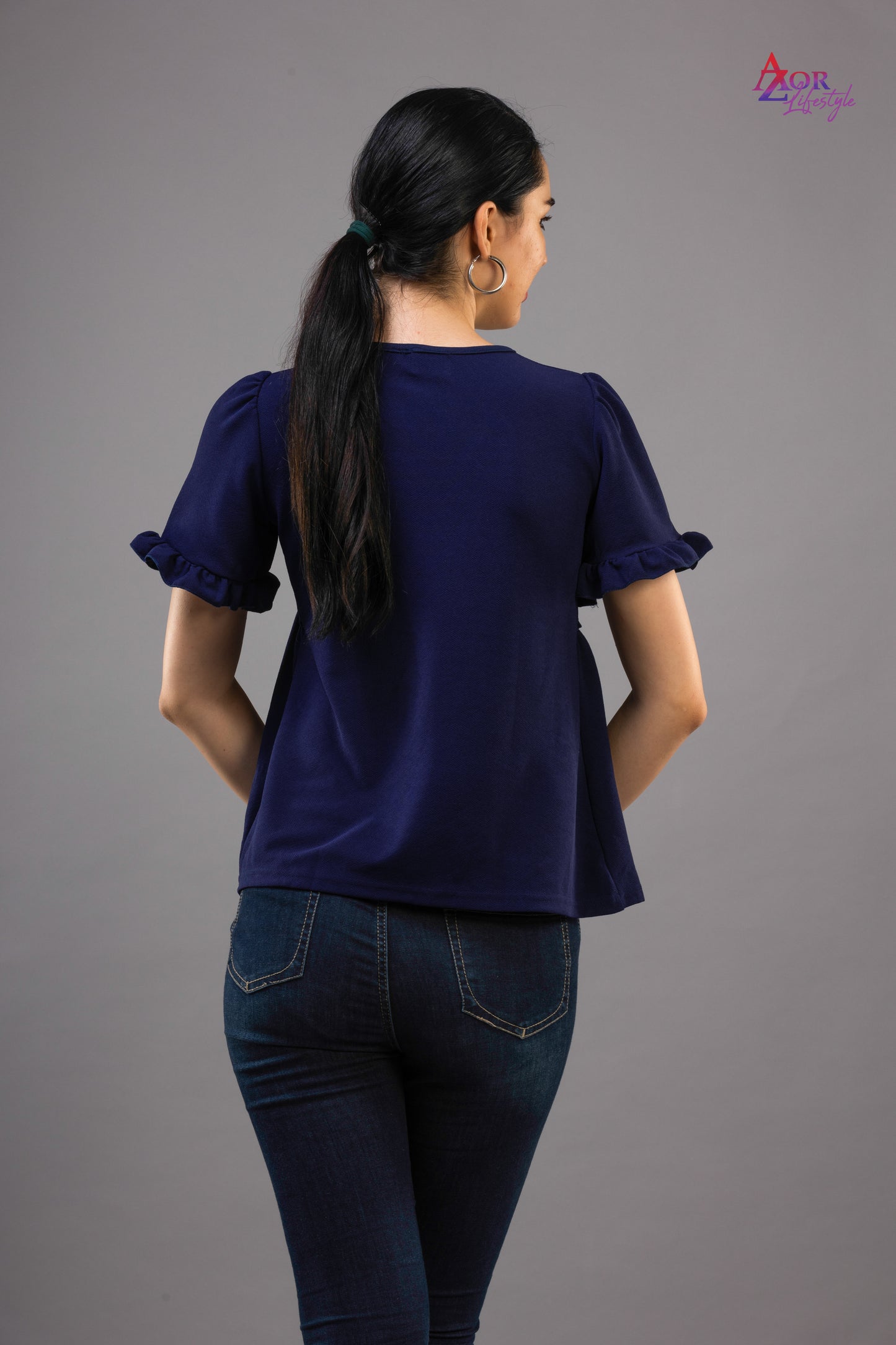 Women blue V-neck top