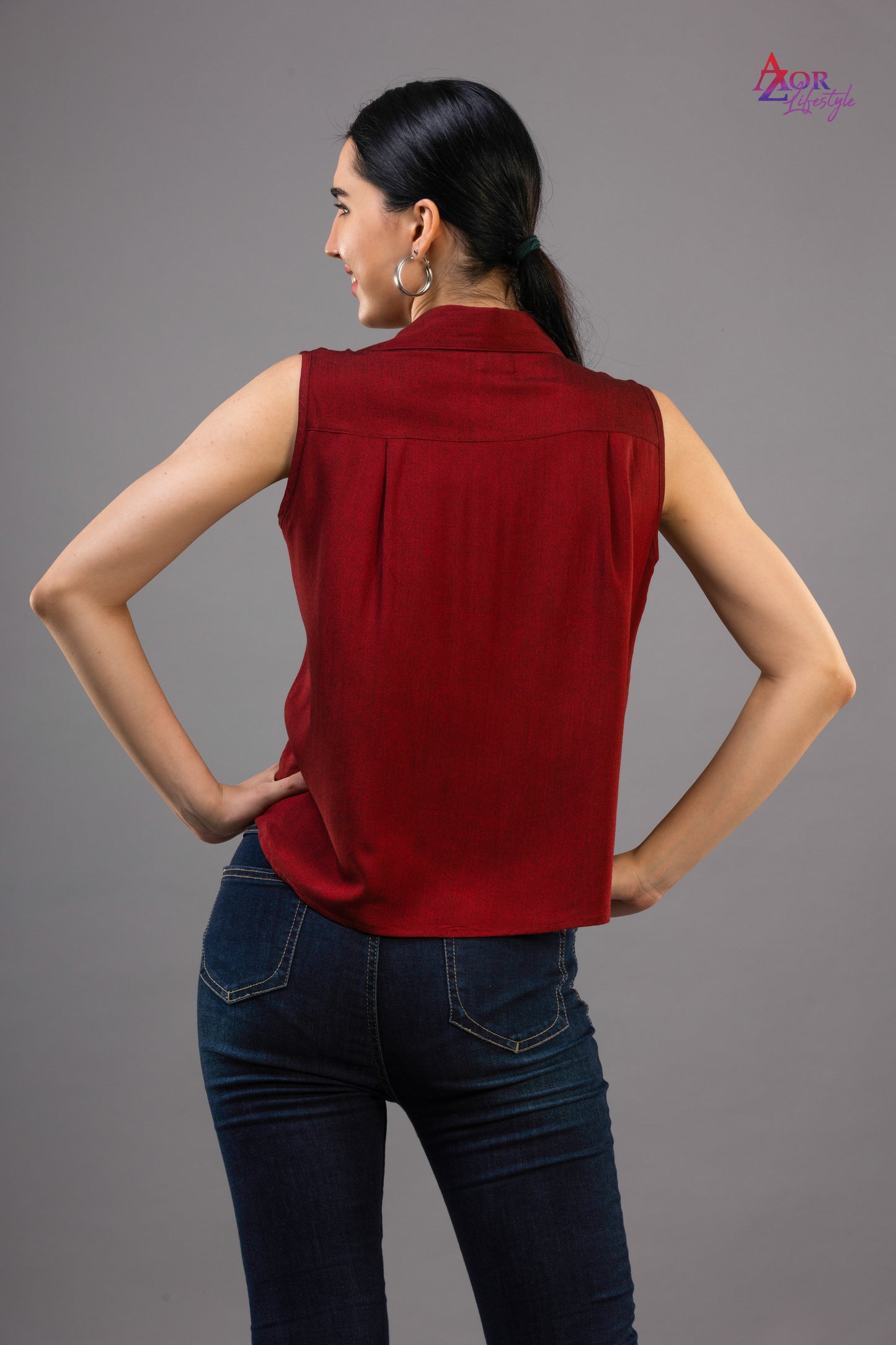 Women maroon V-neck top