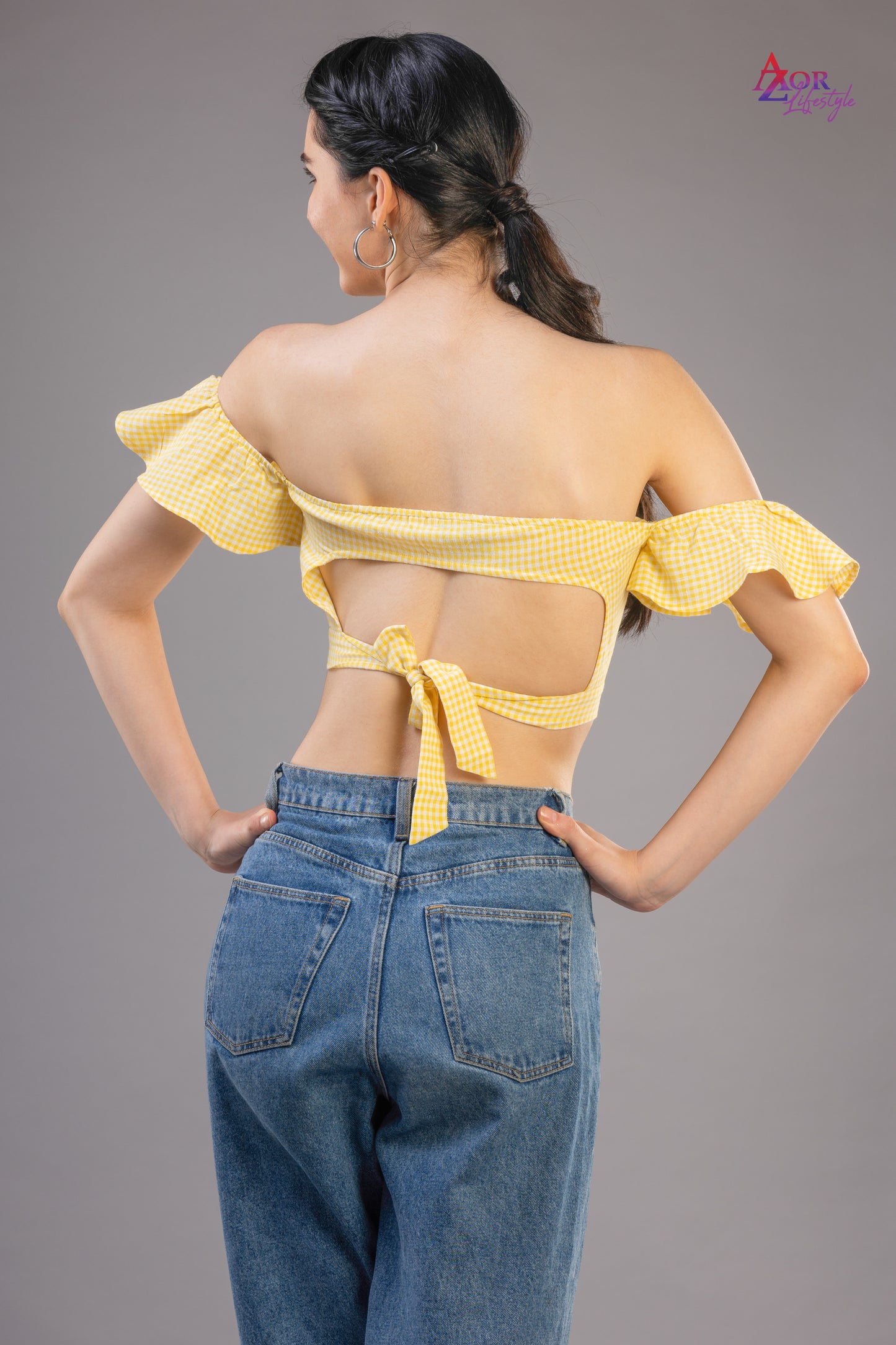 Women yellow off -shoulder crop top