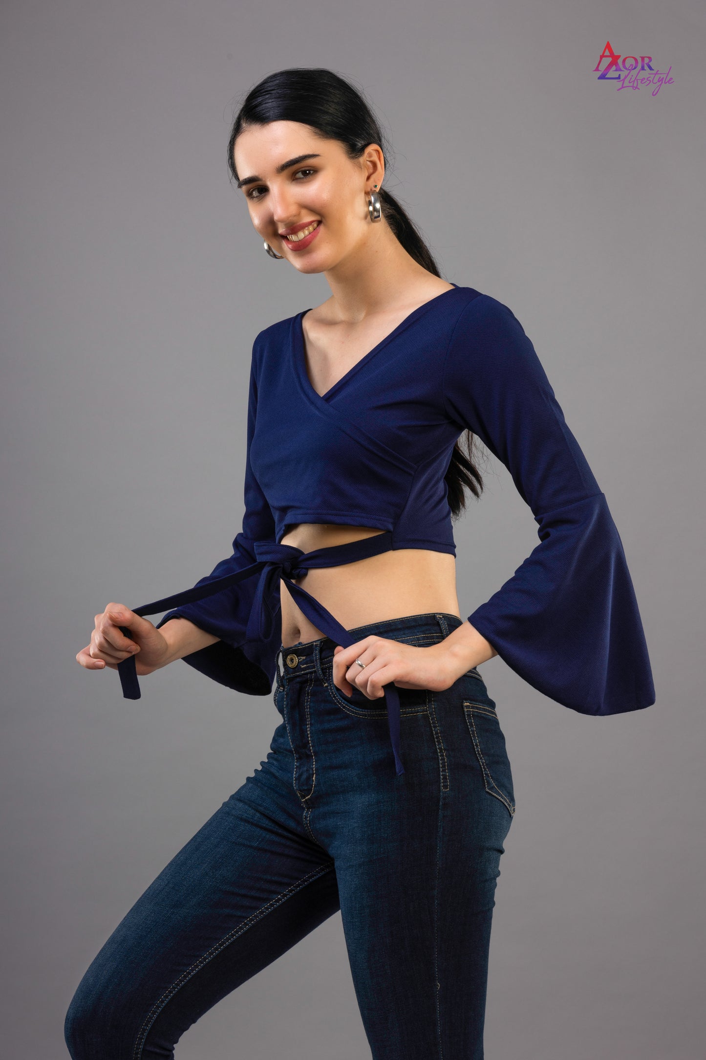 Women navy blue full sleeve crop-top