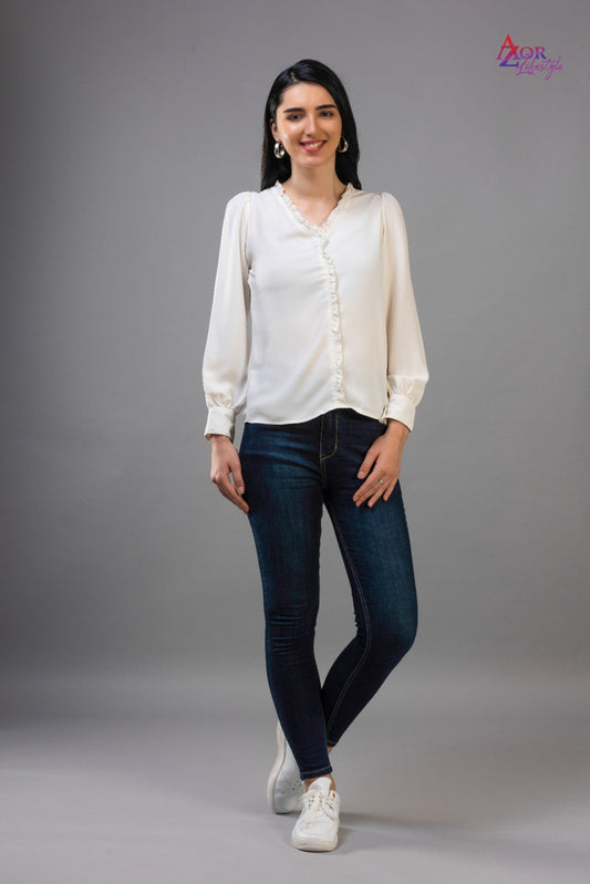 Women white full sleeve top